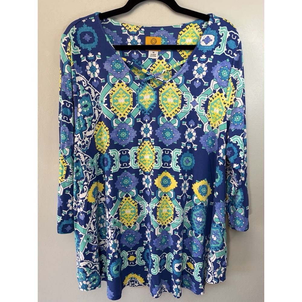 Ruby Rd 3/4 Sleeve Bright Geometric Top W Crisscross Neckline Size 1X‎